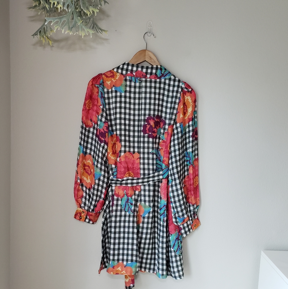 ❗SOLD❗Farm Rio | Gingham Floral Long Sleeve Collared Wrap Dress - Picture 6 of 16